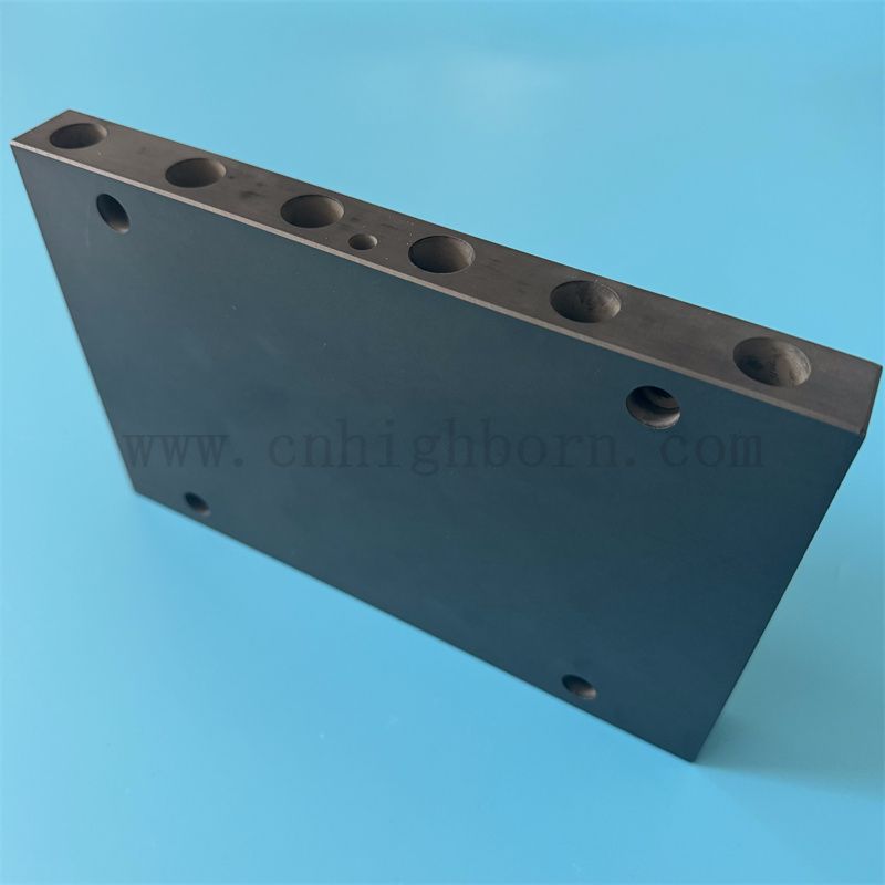 Customized Sic Ceramic Plate Silicon Carbid Board Keramikstück mit Löchern