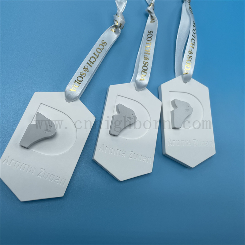 Customized Logo Duft keramisch hängende Duftputzstein für das Auto -Aroma -Diffusor