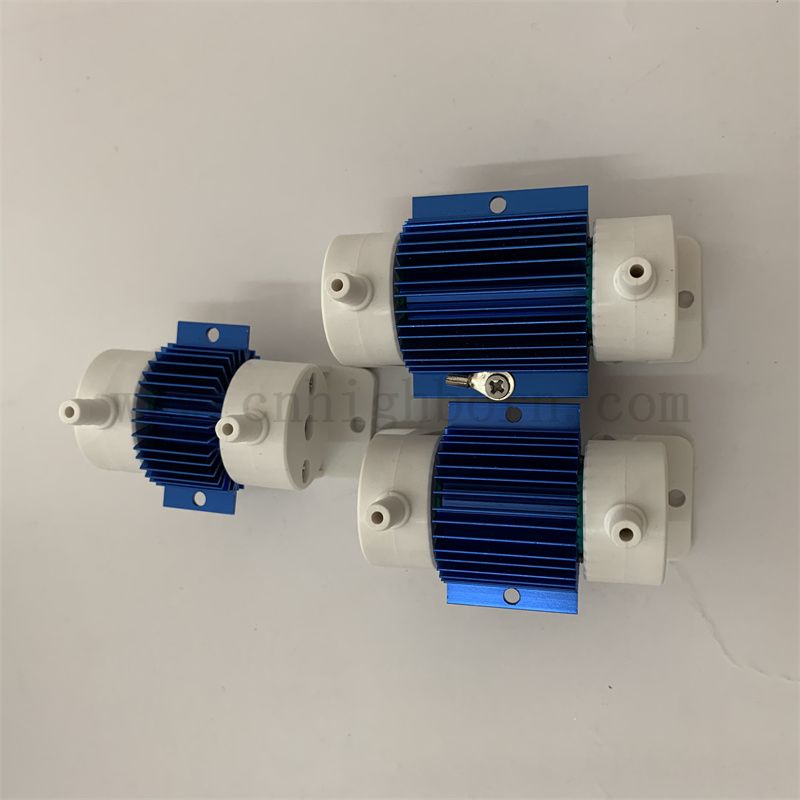  Einstellbare Wasserbehandlungsausrüstung Luftkühlung Quarzrohr Ozongenerator 