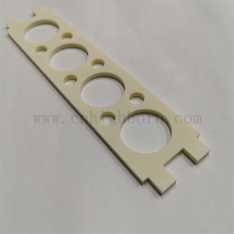 Customized 99%Alumina Keramik CNC Schneidplatte Al2o3 Platte