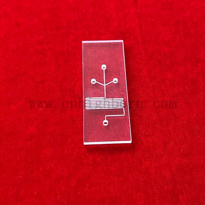 Ultraviolett-Spektrophotometrie-Quarzchip