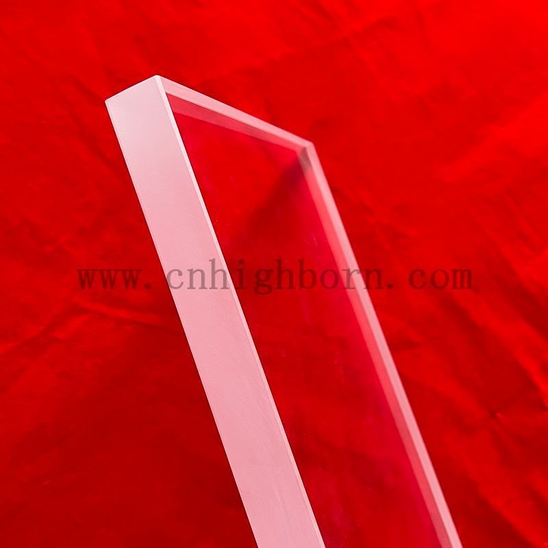 Rechteckige transparente Quarzplatte