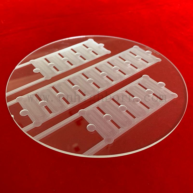 Rundes Quarzglasfenster polieren verschmolzene Kieselsäurebrett