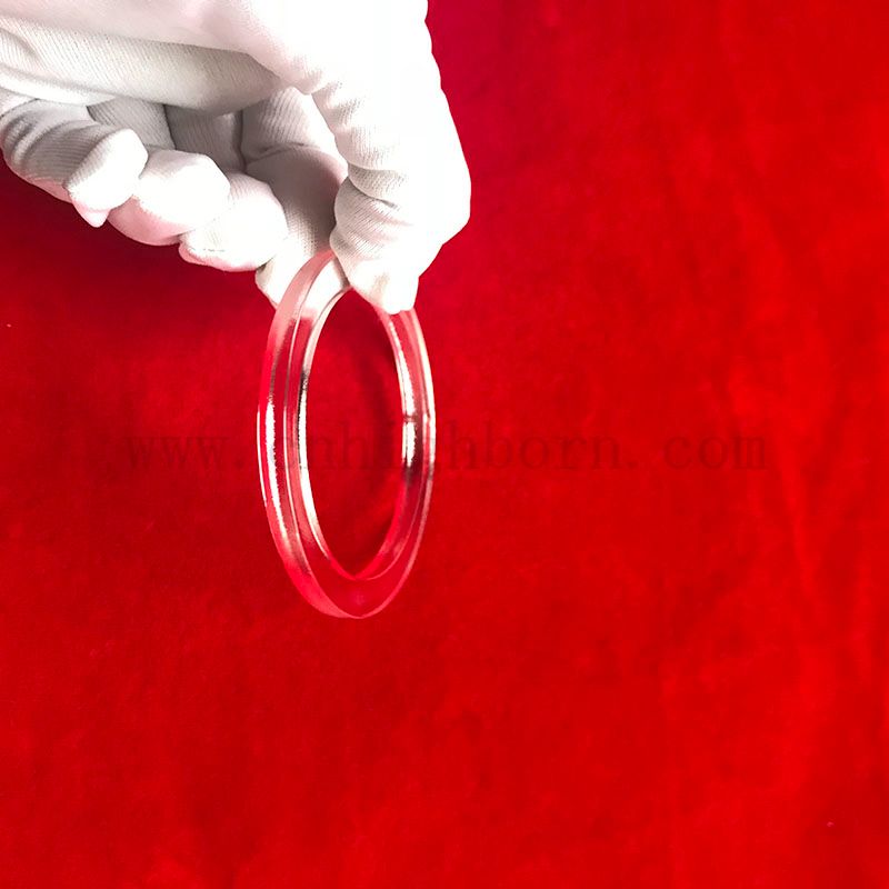 Klar fusionierter Kieselsäurequarz kleiner Größe Flansch für Halbleiteranwendungen