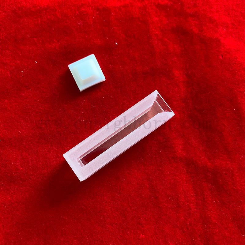 Standard-Spektrophotometer 1,4ml Quarzfluoreszenz-Kuvette-Halbmikrozelle mit gefrosteten Wänden und mit Deckel