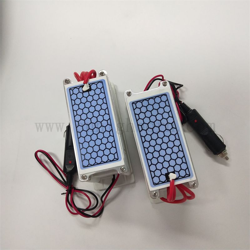 12V 10G/H Ozongenerator Kit Ozonatormodul mit Zigaretten -Leichterstopfen in Verbindung