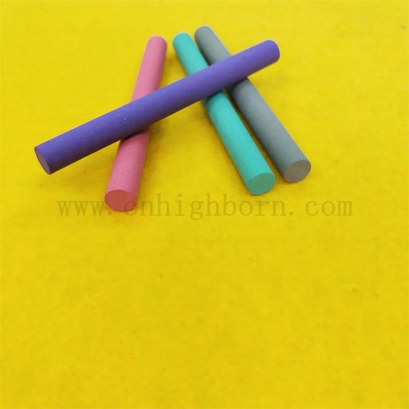 Holzdocht und Flaschen