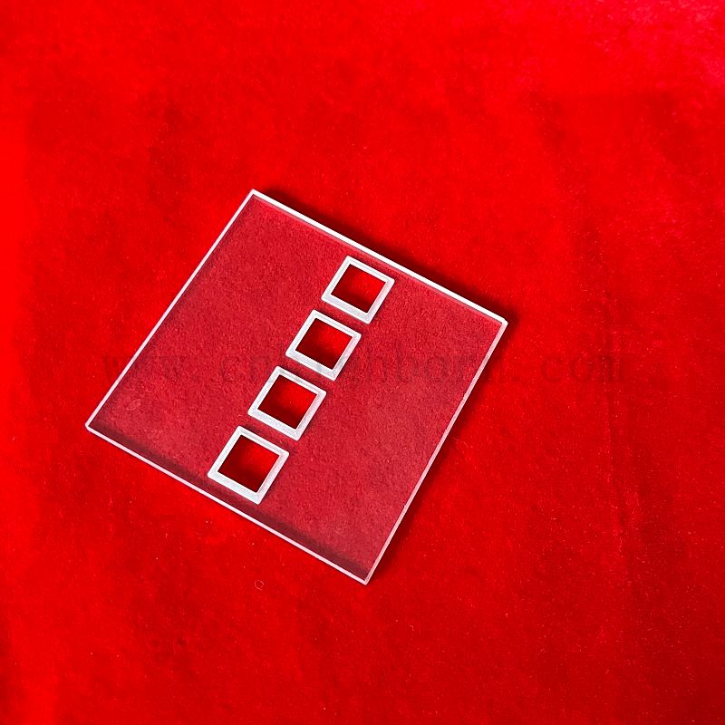 Poliertes Quarzglasbrett mit Multibore für Laborwasser, die wirbeln