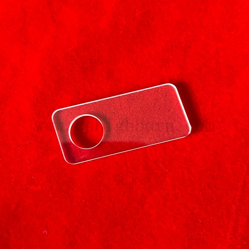 Transparente Quarzglasplatte rundes Loch Schleifen Kieselbleche