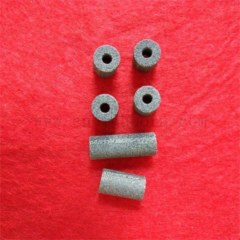 Customized Sic Silicon Carbid Keramikfilterrohr Einstellbarer Porosität Sic Poröses Keramikrohr