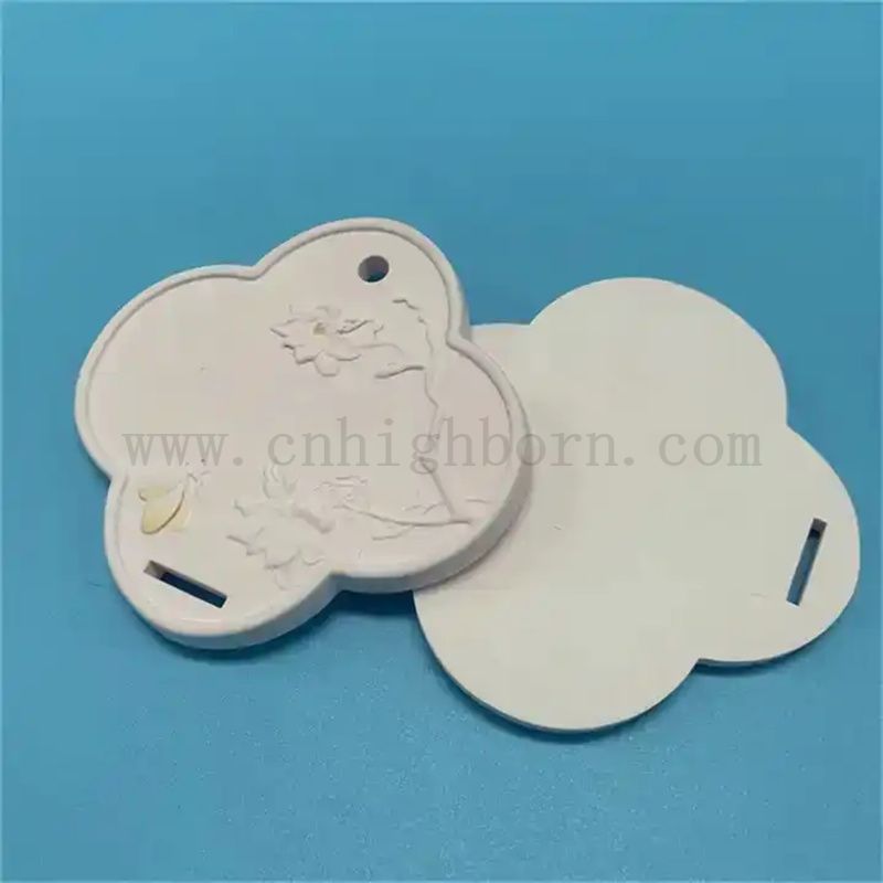 Customized White Exquisit Muster Aroma Diffusor Anhänger Keramiksteinplatte