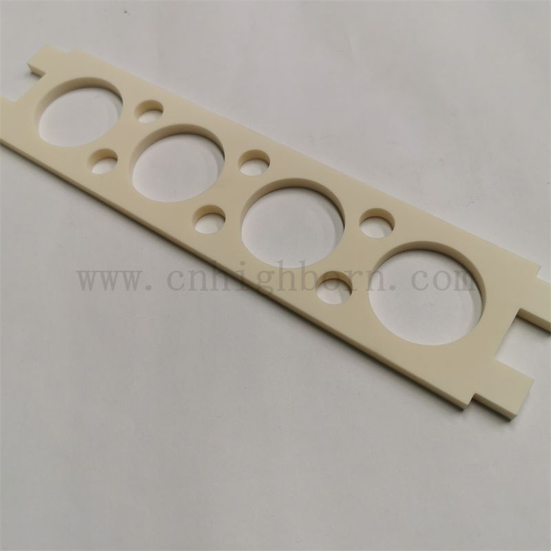 Customized 99%Alumina Keramik CNC Schneidplatte Al2o3 Platte