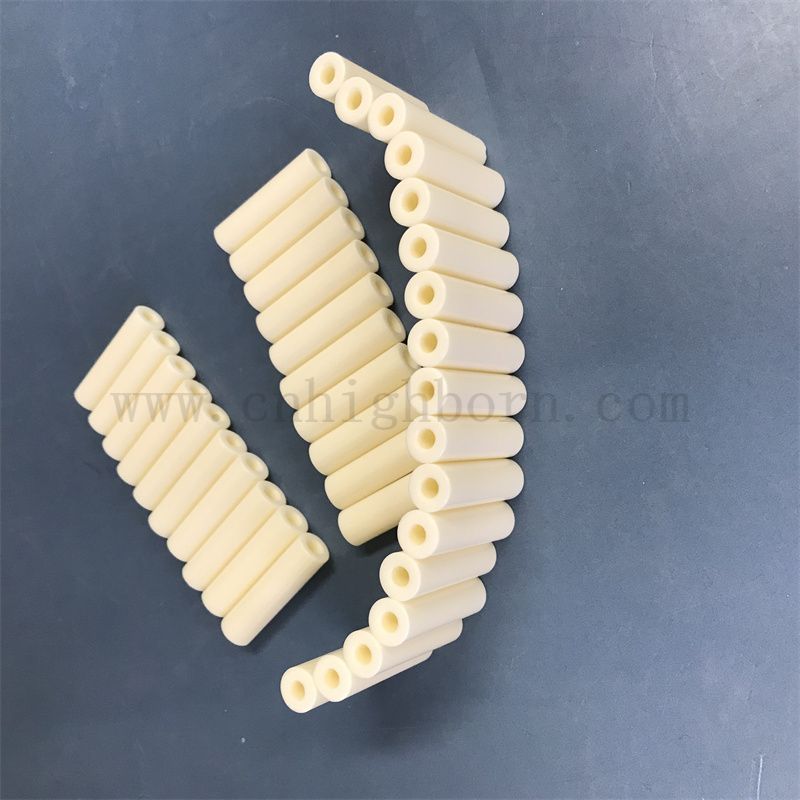 Customized 99%AL2O3 Spiegelpolierhaut -Isolationsrohr mit Aluminiumoxid -Keramik -Isolierung