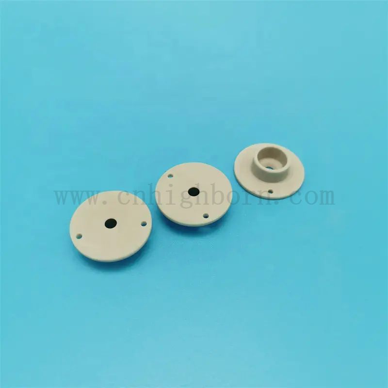 Hohe thermische Leitfähigkeit 170W/mk Aluminiumnitriddichtung Isolation Kühlkörper Keramikkomponenten