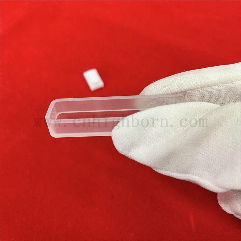 Labor UV -Transmission 1,7ML Spektrophotometer Quarzkuvette 2 Seiten transparente Standard -optische Glaszelle mit Deckel