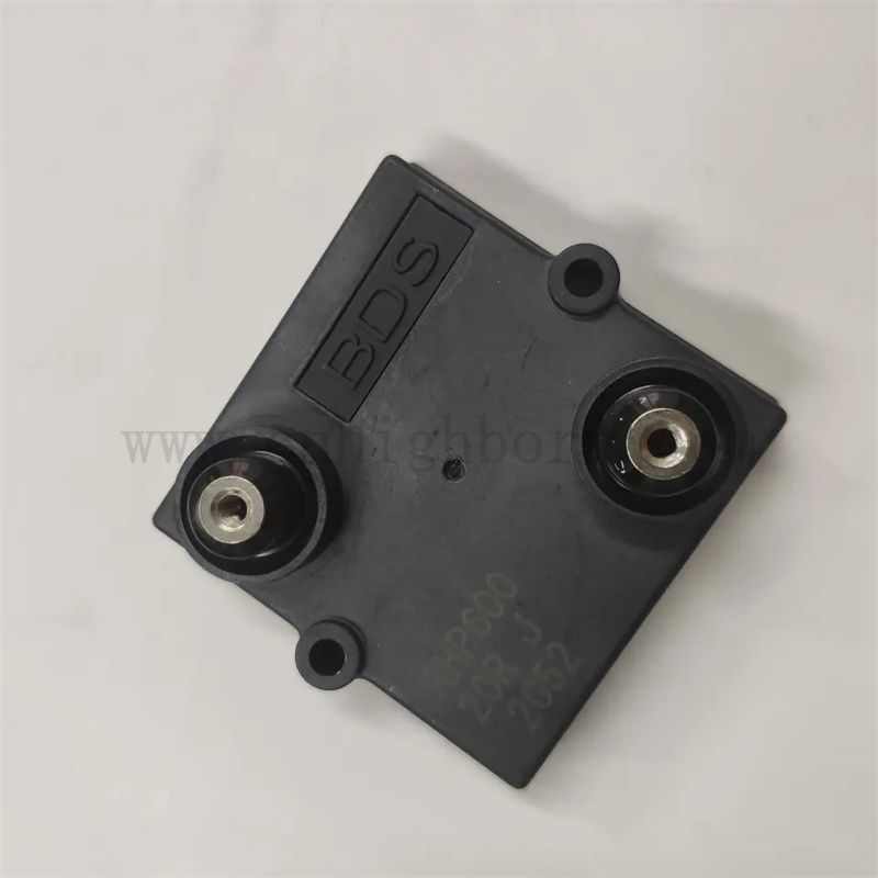 4 Anschlüsse verfügbare PCB RHP600TYPE -Leistung dicke Filmwiderstände