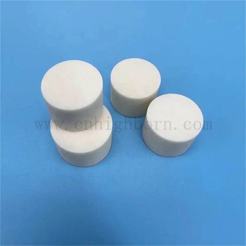 Industrielle hohe Härte Verschleiß Widerstand Alumina Keramik rund Stange Al2o3 Zylinderblock