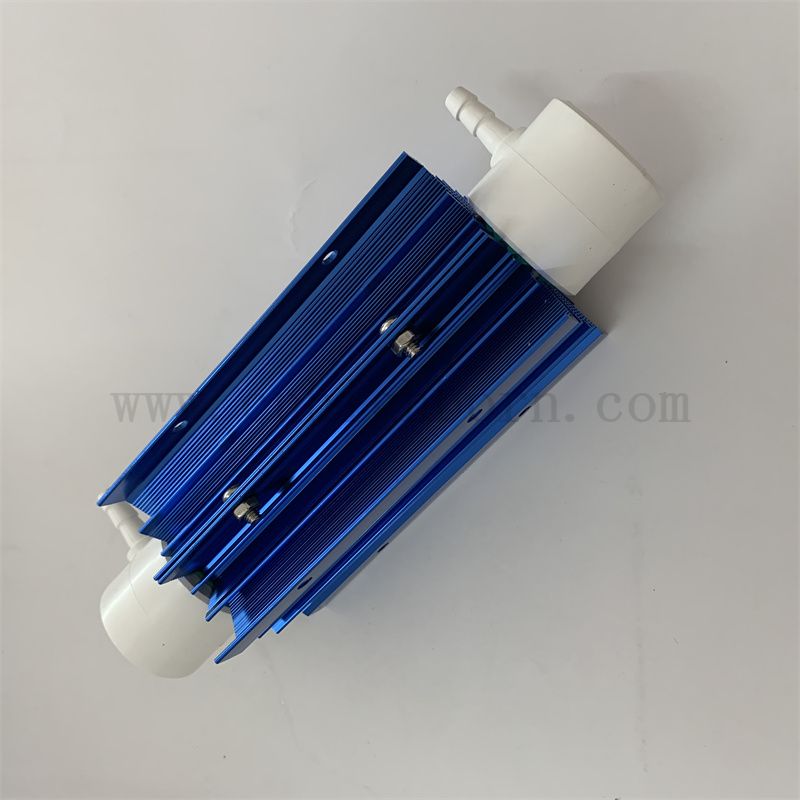  Einstellbare Wasserbehandlungsausrüstung Luftkühlung Quarzrohr Ozongenerator 