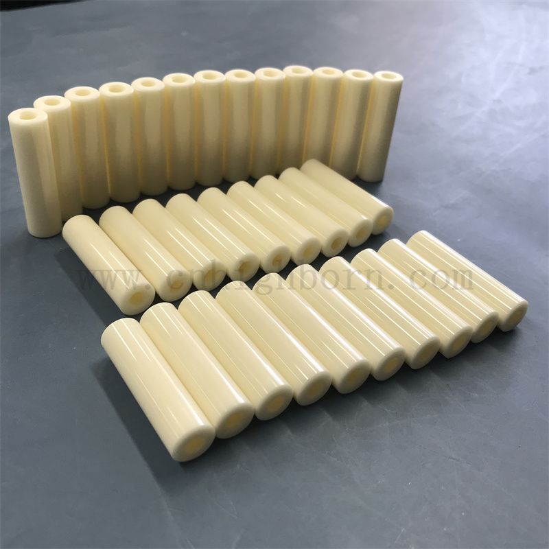 Customized 99%AL2O3 Spiegelpolierhaut -Isolationsrohr mit Aluminiumoxid -Keramik -Isolierung