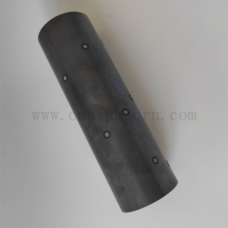 Customisierte hochtemperaturbeständige Siliziumkarbid -Keramik -Rohr -Staubzubehör für Industrieofen