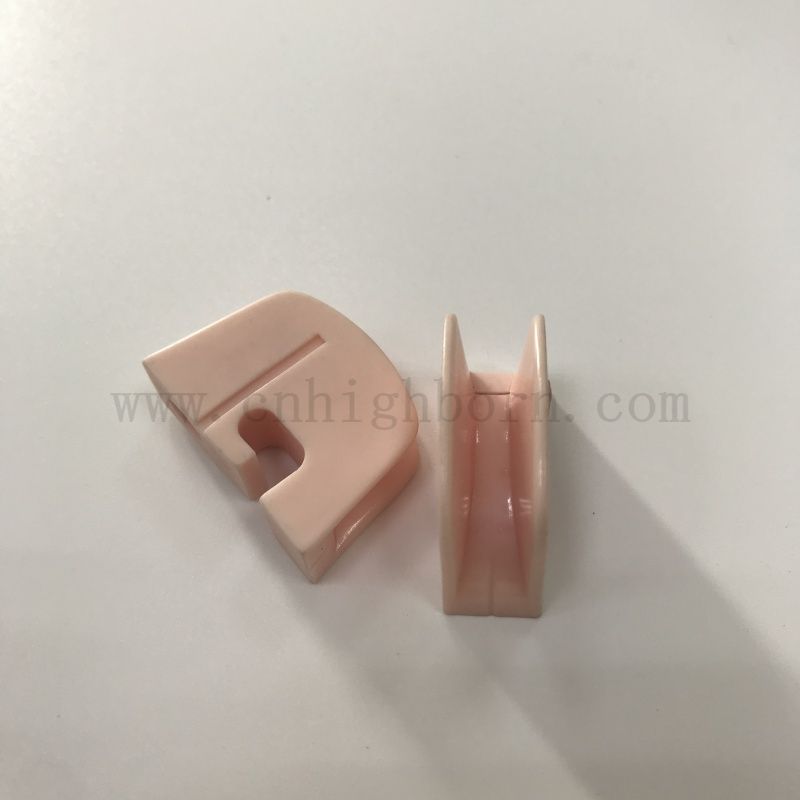 Angepasste Alumina -Stanze Teil 99 AL2O3 Textilkeramikblock