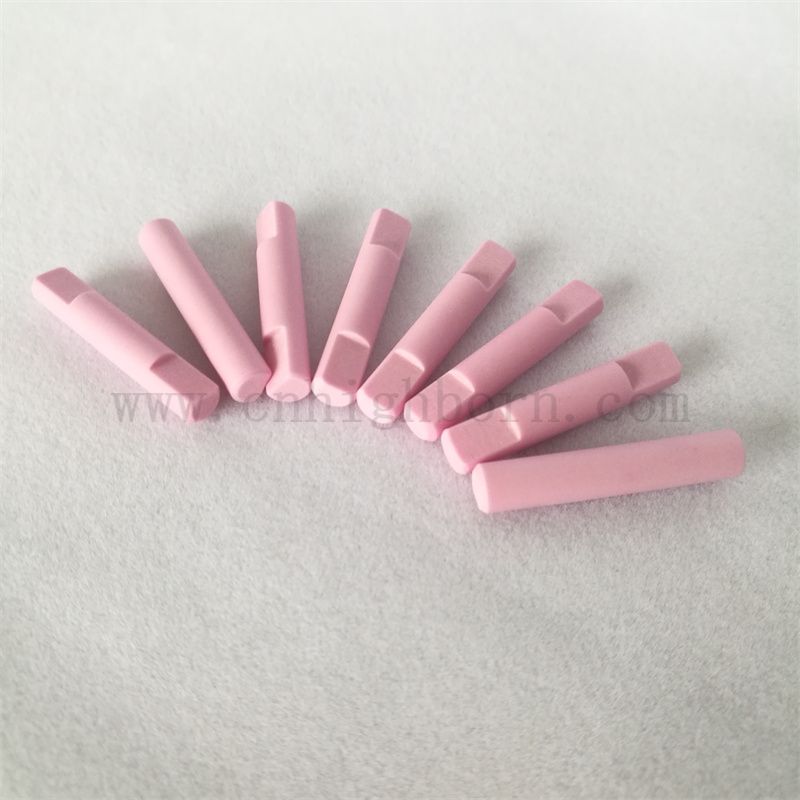 Customized Pink 95% Alumina Keramik -Stange Al2o3 Stick