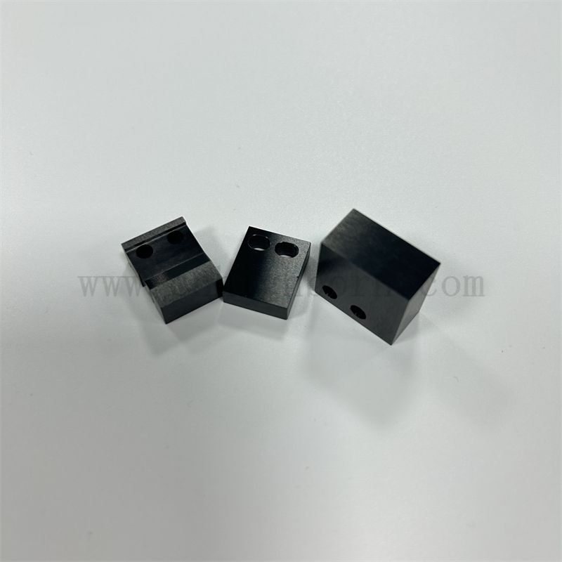 Präzise Verarbeitung von schwarzem Zirkonoxid-Keramikplatten-Zro2-Blatt für industrielle Druckmaschinen