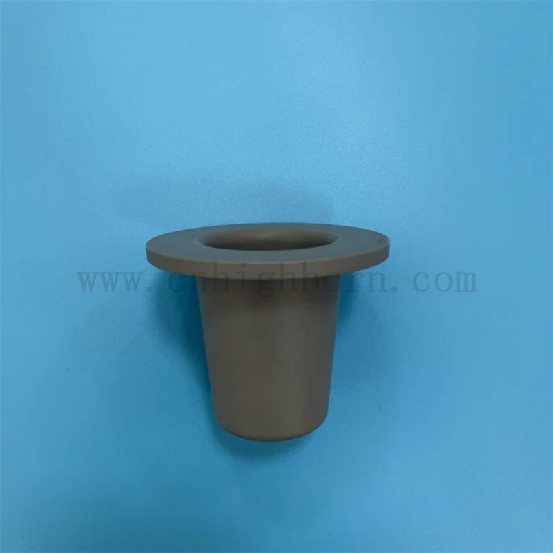 Kundenspezifisches unregelmäßiges Buchsenrohr aus Siliziumkarbid mit gesintertem SiC-Keramikteil/Rohr mit Flanschreaktion