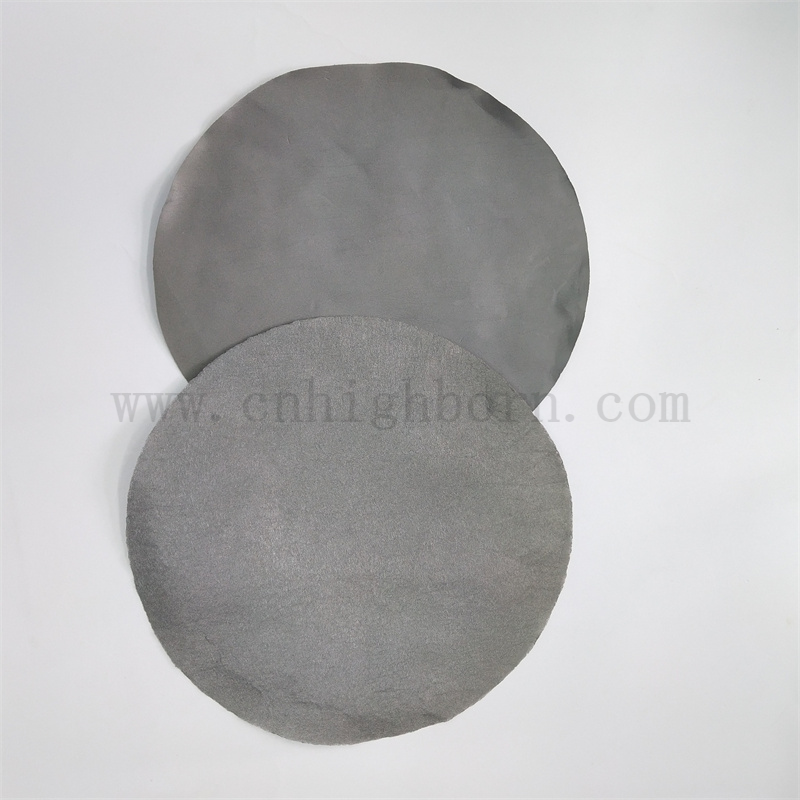 Poröse Filterscheiben aus Edelstahl mit hoher Temperaturbeständigkeit, gesinterter Metallfaserfilz für die chemische Filtration