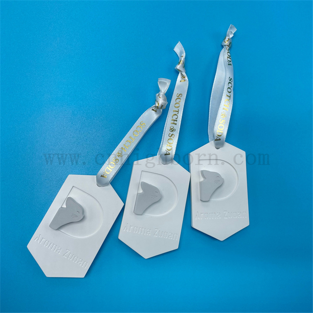 Customized Logo Duft keramisch hängende Duftputzstein für das Auto -Aroma -Diffusor