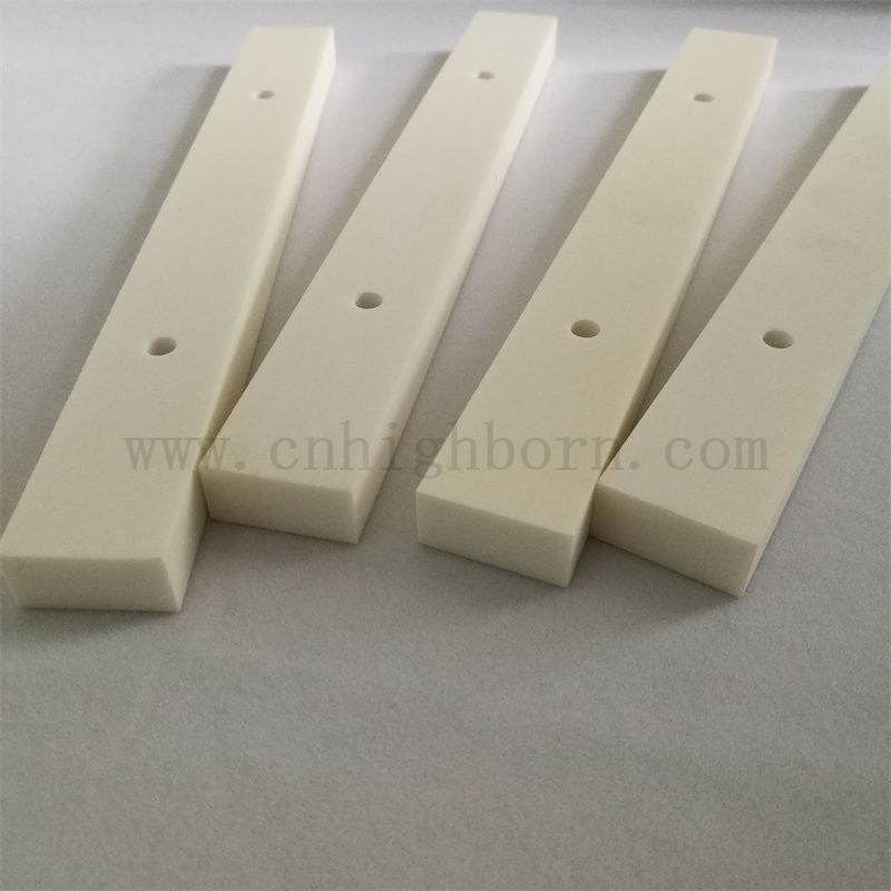 Wärmewiderstand 99% AL2O3 Welle Alumina Keramik Sinter -Flachstange