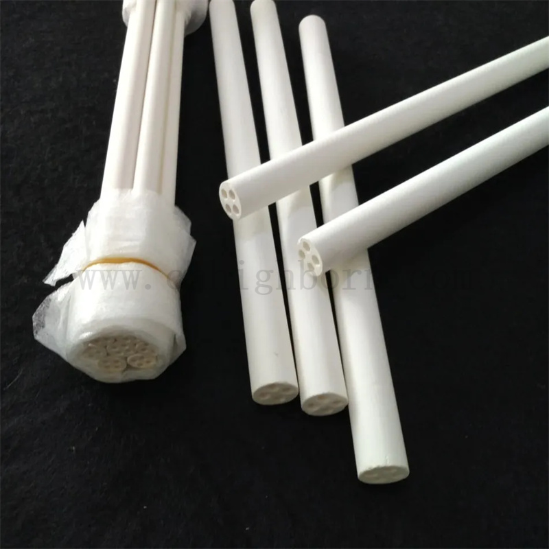 Industrieheizelement MGO -Rohr mit 4 Löchern Magnesiumoxid Keramik Isolierrohr