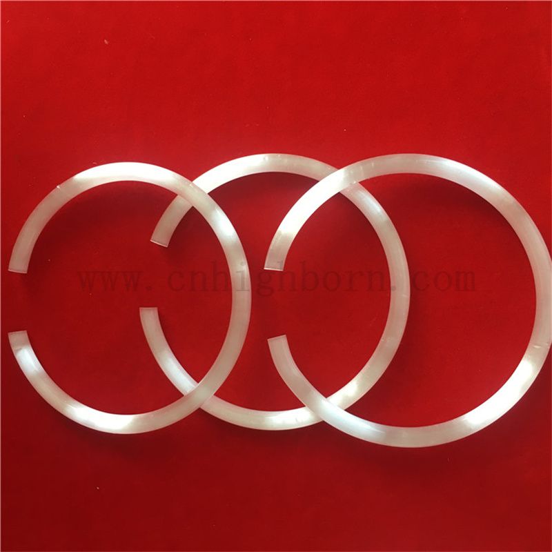 Anpassen Sie die C -Form undurchsichtiger, gefrosteter Quarzglasrohr