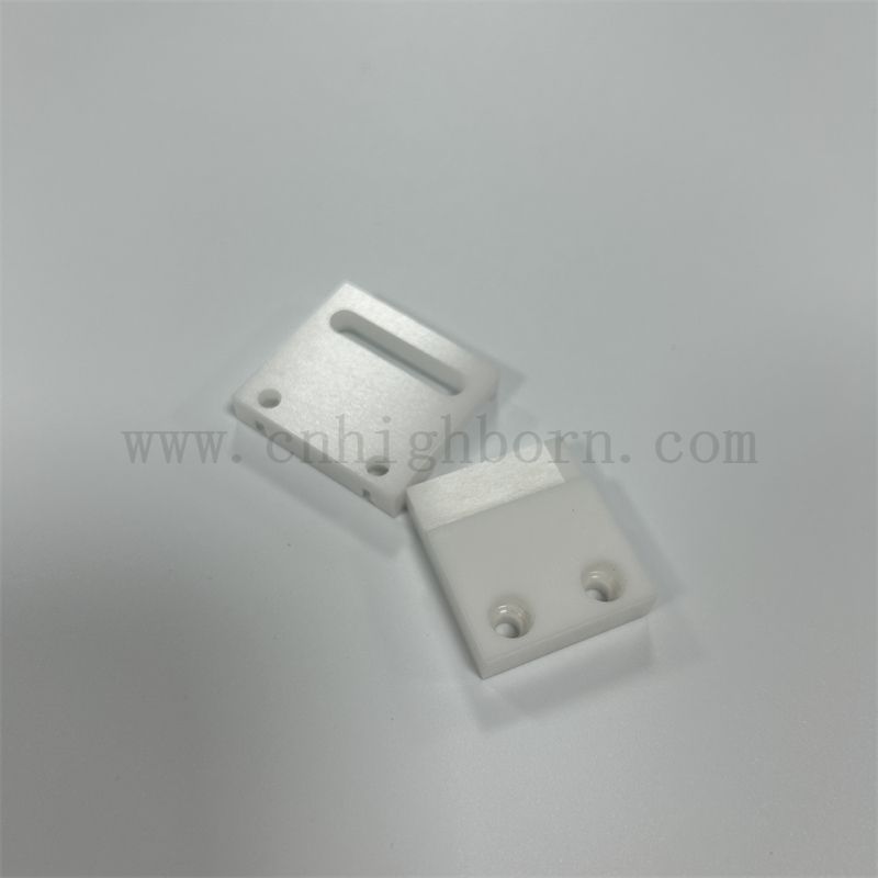 Unregelmäßige Plattenisolator von Oberflächenpolierzirkonia yttrium stabilisiertes ZRO2 -Keramikscheibe