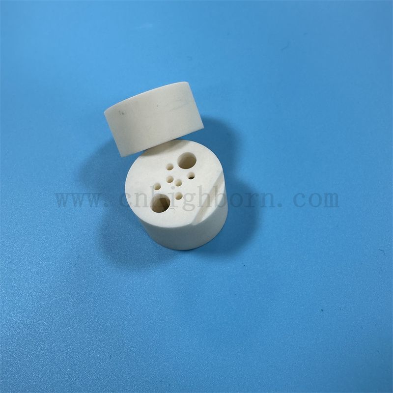 Customized Alumina Keramik Teil 95% 99% Al2O3 Isolierer Ersatzpfeife