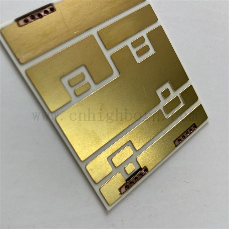 Customized Made Kupfer AU -Beschichtung metallisierte Keramik DBC DPC 96% Aluminiumoxid Aln Keramik -Substrat