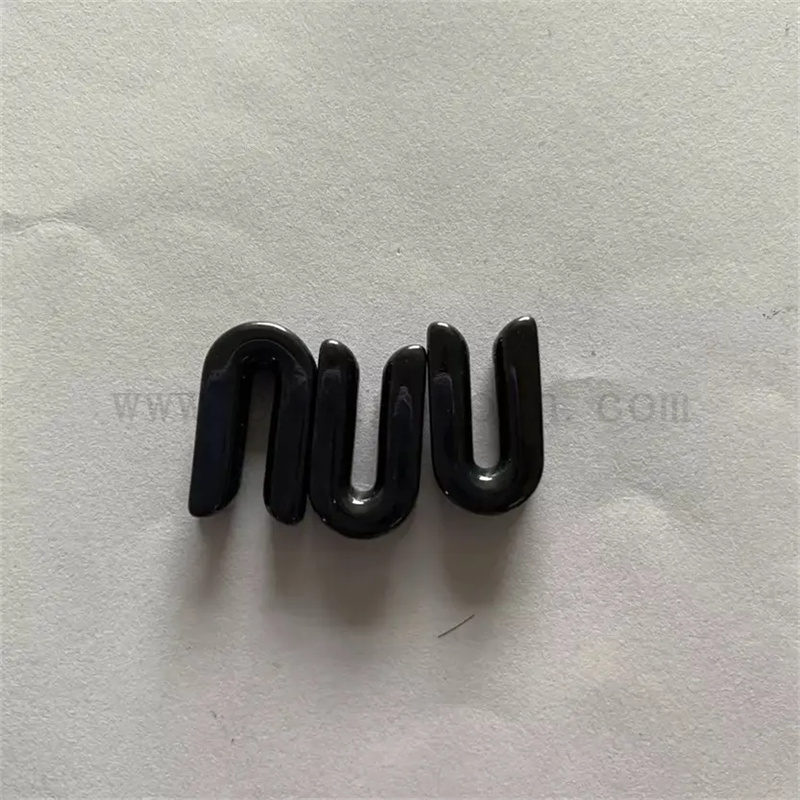 Schwarzer Titanoxid Keramikschlitzgarnführer Textilkeramik Drahtgarnführer