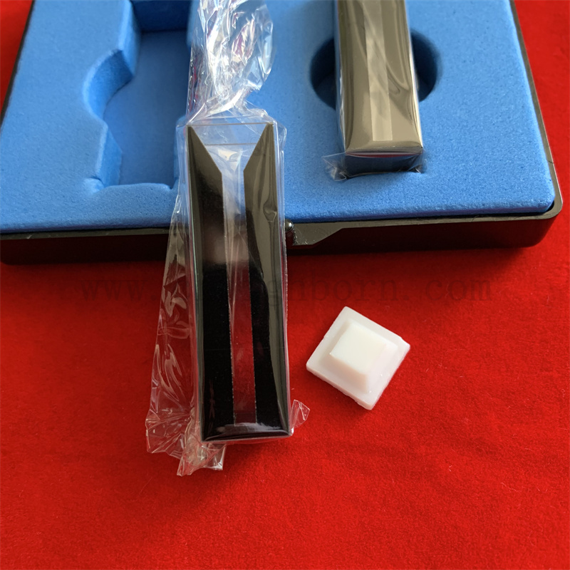 Laborglaswaren 1ml Quarzzelle Mikrokuvette mit schwarzer Wandquarzglasklugette mit Deckel