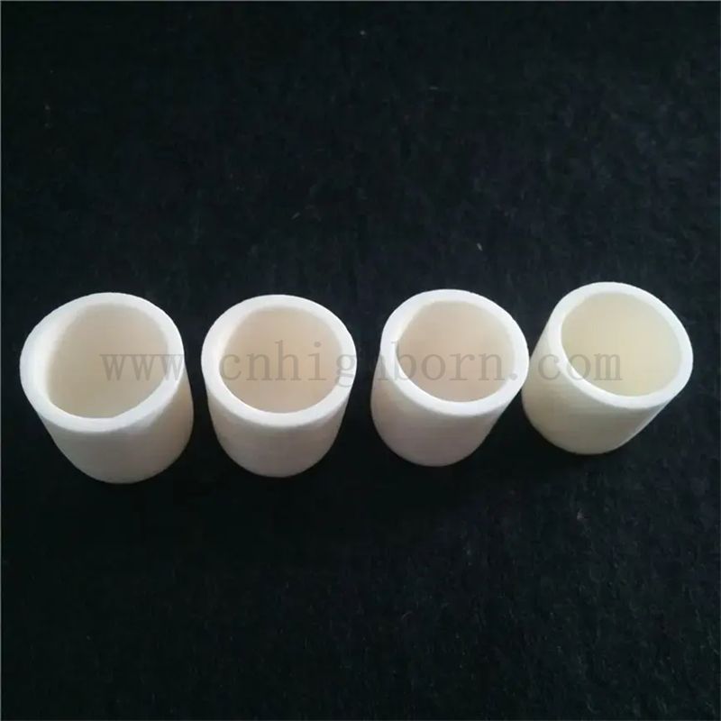 99% 95% AL2O3 Keramikheizung Aluminiumoxid Keramik kleiner Schmelztiegel mit flachem Boden