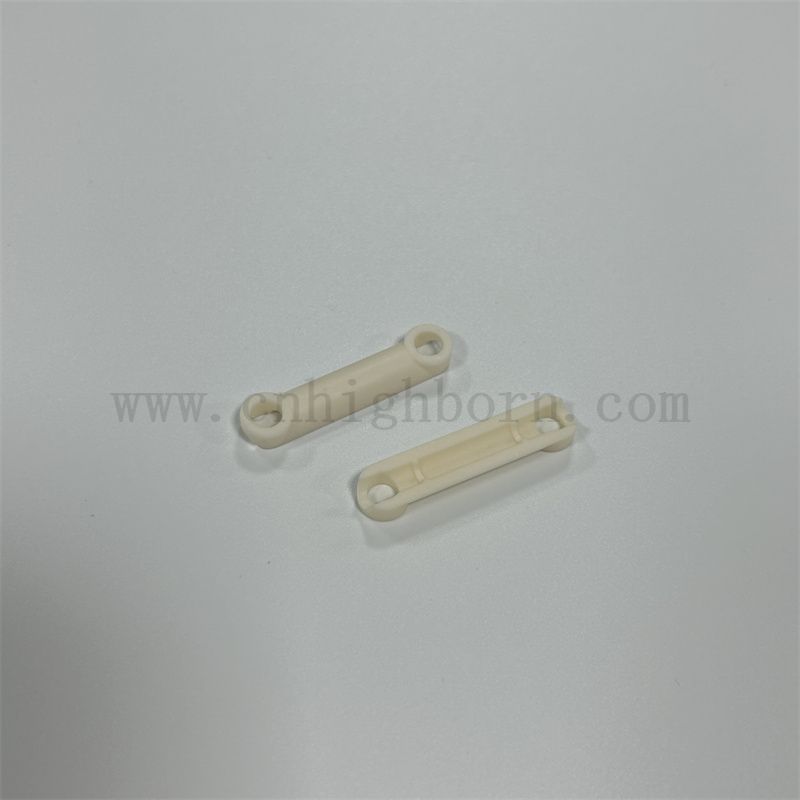 Verschleiß resistent 95% 99% Bearbeitung Al2O3 Struktur Teil Aluminiumoxid -Keramikkomponenten