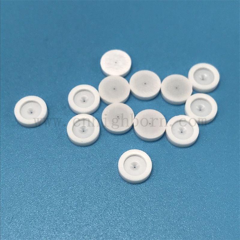 Isolator weiße Zirkonia Unregelmäßige Teil Yttrium stabilisiert ZRO2 Keramik Nebel Düse