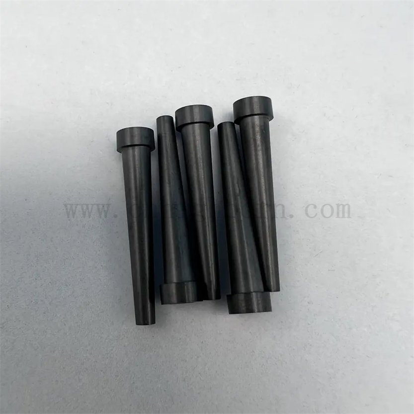 Benutzerdefinierte Hitzeschockresistent Borkarbid -geformte Rohre B4C Keramikdüse