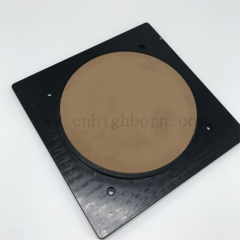 Anpassbare Keramikscheibe gleichmäßig verteilte Blende runde poröse Al2O3 Vakuum -Chuck / Komponenten 