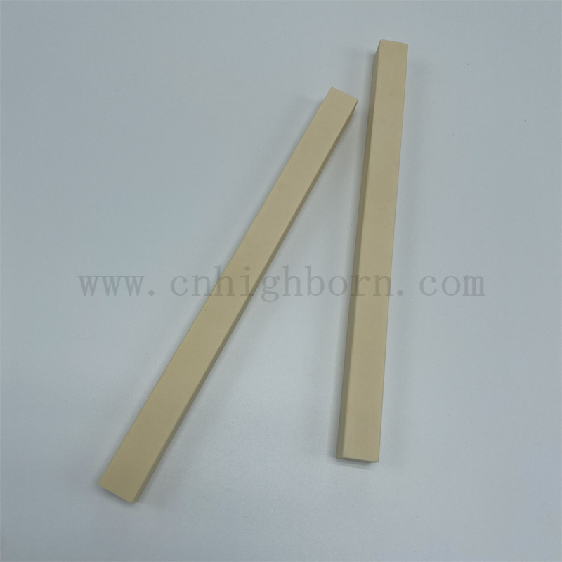 99% Alumina Ceramic Square Rod Customized AL2O3 Stick