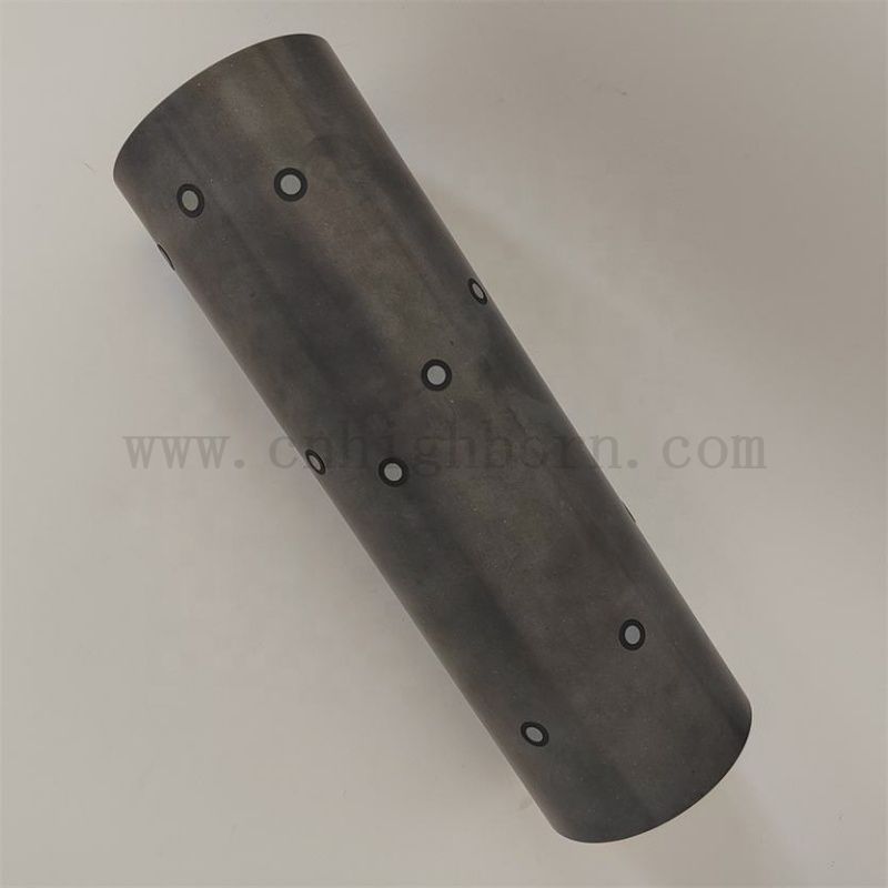 Customisierte hochtemperaturbeständige Siliziumkarbid -Keramik -Rohr -Staubzubehör für Industrieofen