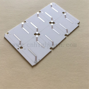 Kundenspezifische elektronische Keramik-Leiterplatte mit Aluminiumnitrid-Substrat