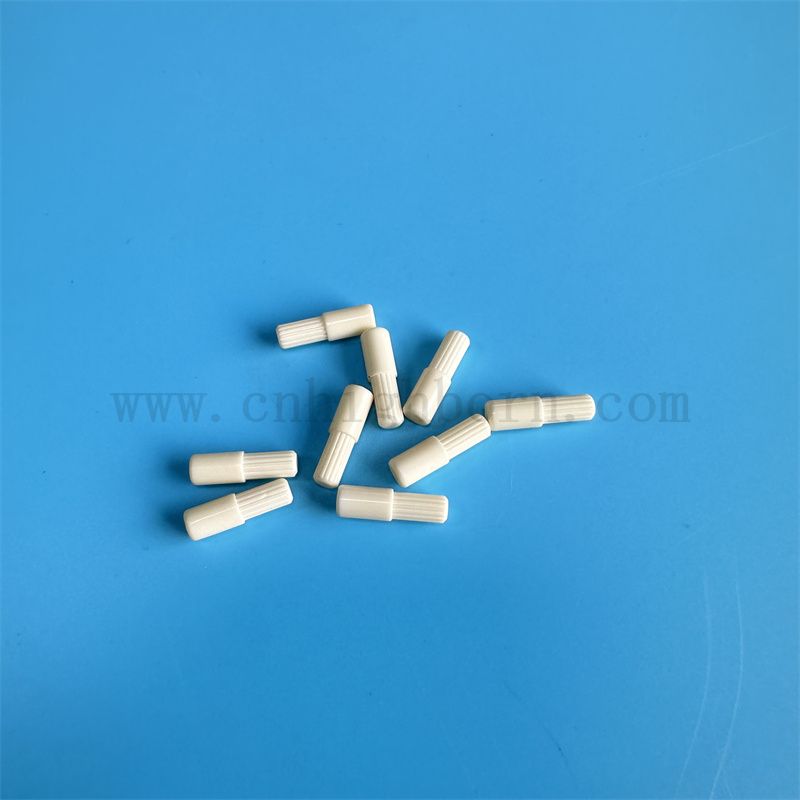 Customisierte hochpräzise Isolierung von 99% Al2O3 Alumina Keramikstangenteile