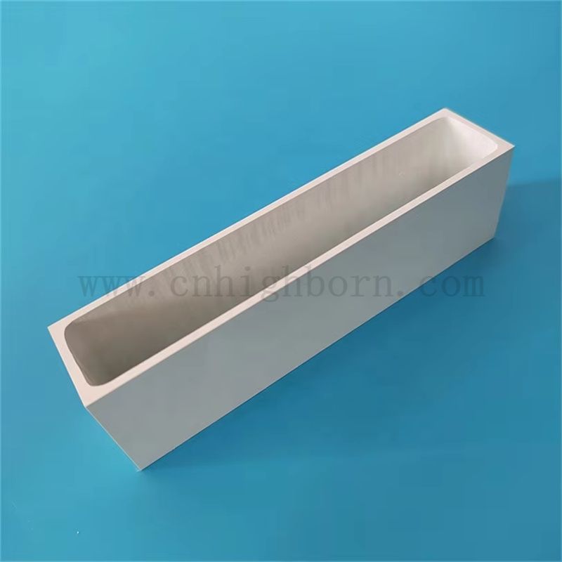 Hochreinheit 99% Bn Crucible Bor Nitrid Ceramic Rechteck schmelzen Contanier