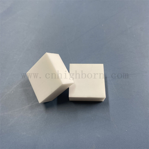 95 Aluminiumoxid-Keramik-Dickblock, kundenspezifische Al2O3-Platte mit hoher Härte
