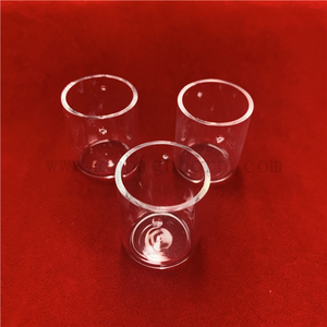 Laserbohren eines transparenten Quarzglas-Rundboden-Zylindertiegels
